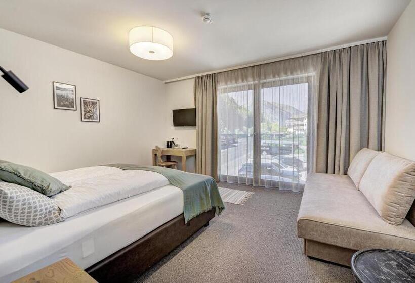 اتاق سوپریور خانوادگی, Das Glemm