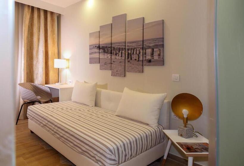 小型套房, Poseidon Hotel Sea Resort