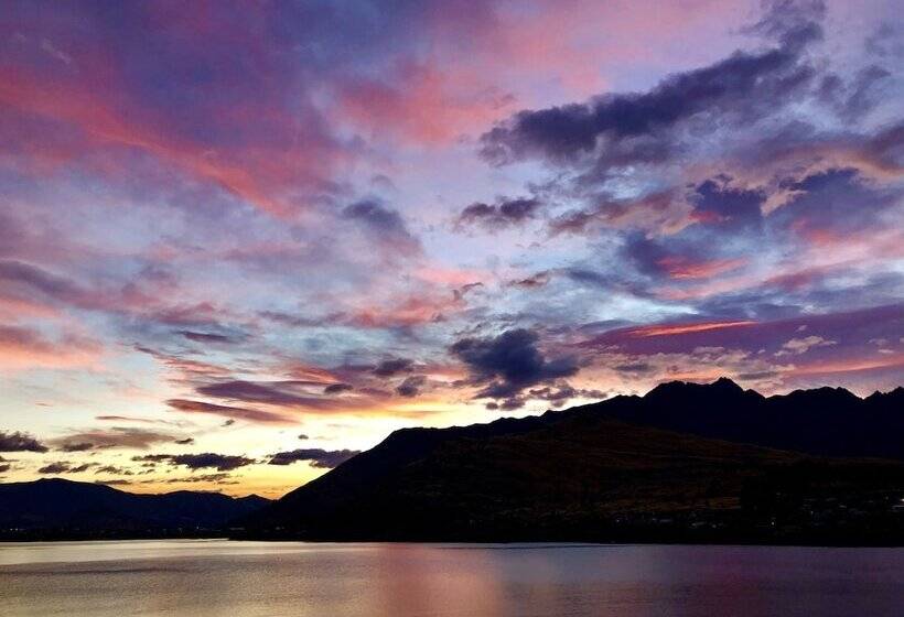 اتاق استاندارد با سرویس بهداشتی مشترک, Amazing Queenstown Guesthouse