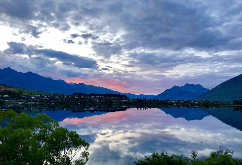 اتاق استاندارد با سرویس بهداشتی مشترک, Amazing Queenstown Guesthouse