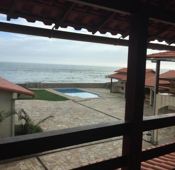 海景套房, Black Point Beach Club