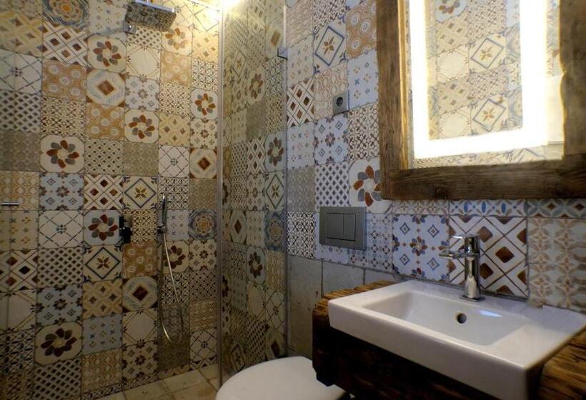 اتاق استاندارد با چشم‌انداز دریاچه, Vintage Home Vendégház