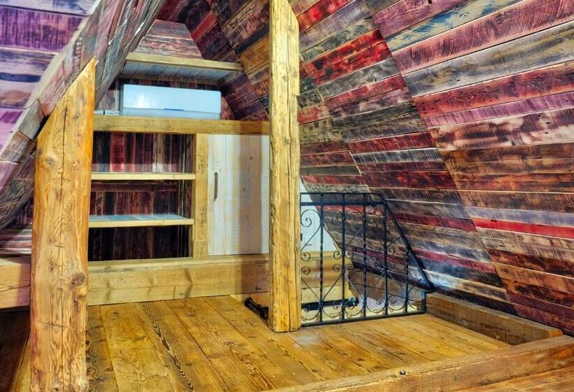 اتاق عادی, Vintage Home Vendégház