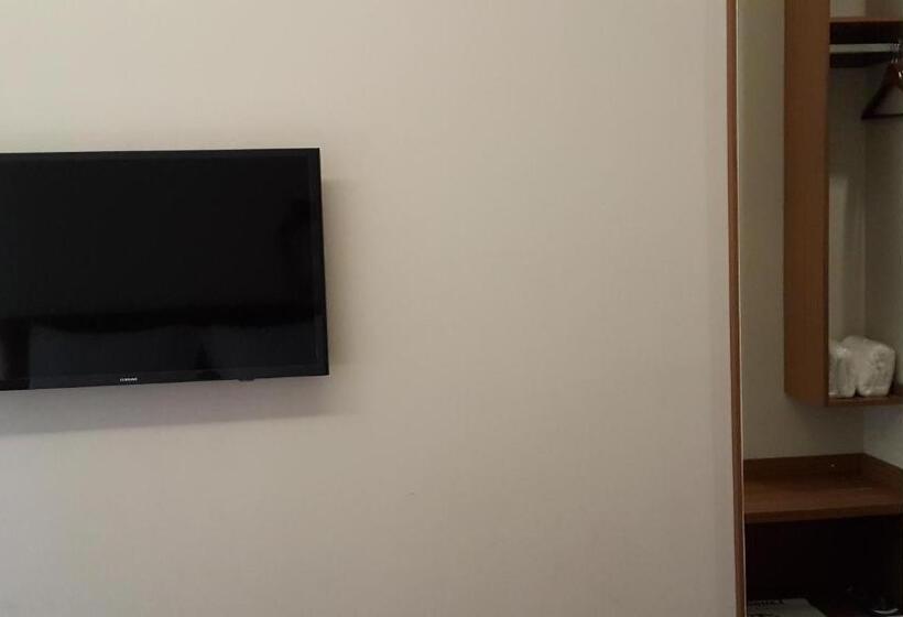 디럭스 룸, Biz Hotel City Center