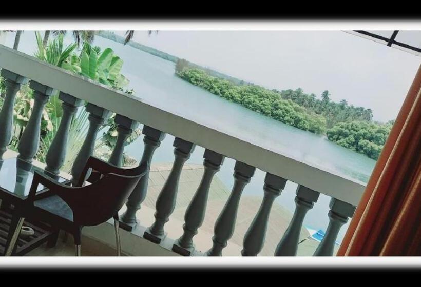 غرفة ديلوكس, Sal Riviera