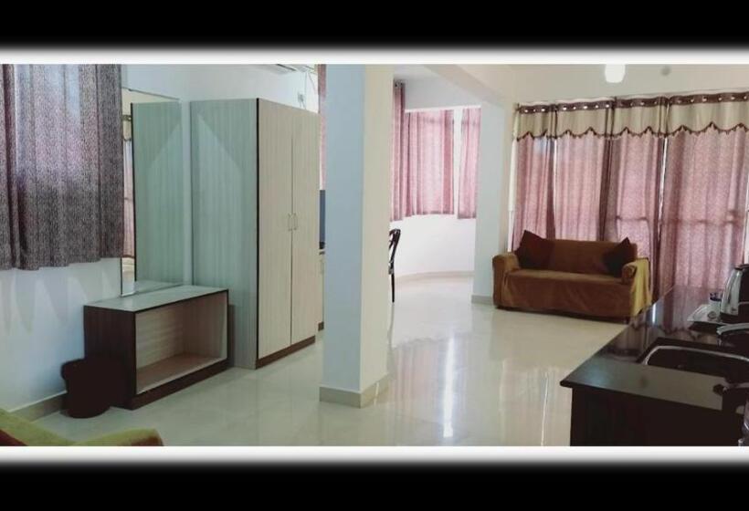 סוויטה עם נוף לנהר, Sal Riviera