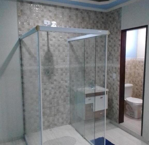 بانگلوی استاندارد, Hospedagem Pousada Fantasia Paraty