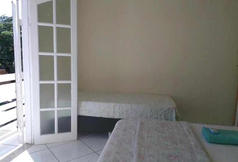 کلبه ییلاقی, Hospedagem Pousada Fantasia Paraty