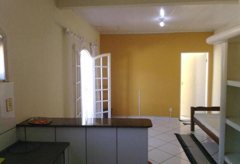 샬레, Hospedagem Pousada Fantasia Paraty