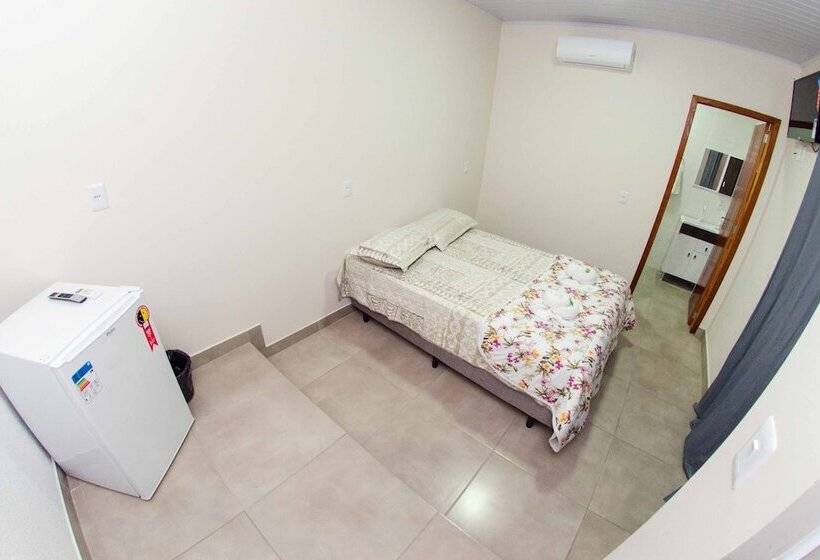 اتاق استاندارد چهار تخته, Pousada Joana Guest House