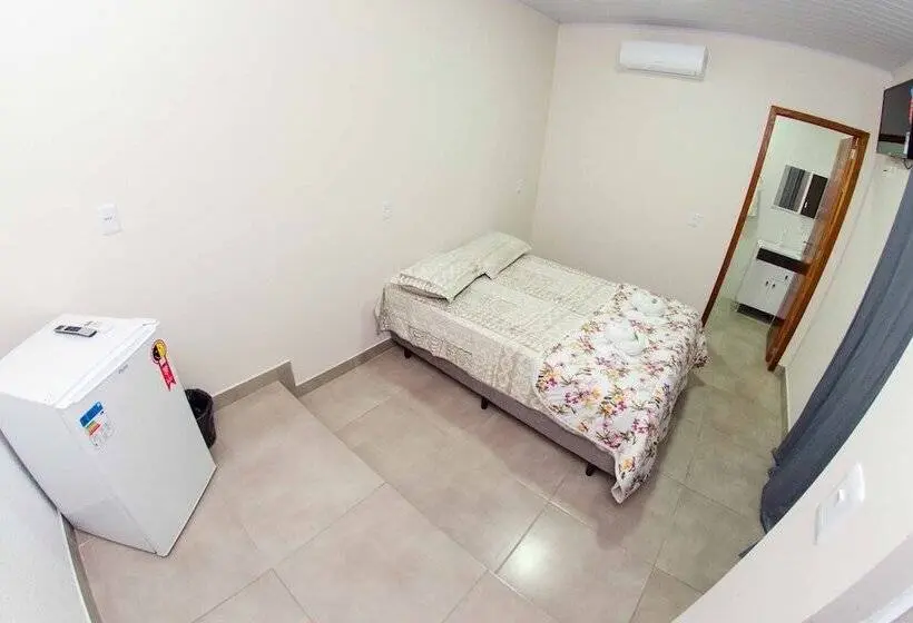 اتاق استاندارد چهار تخته, Pousada Joana Guest House
