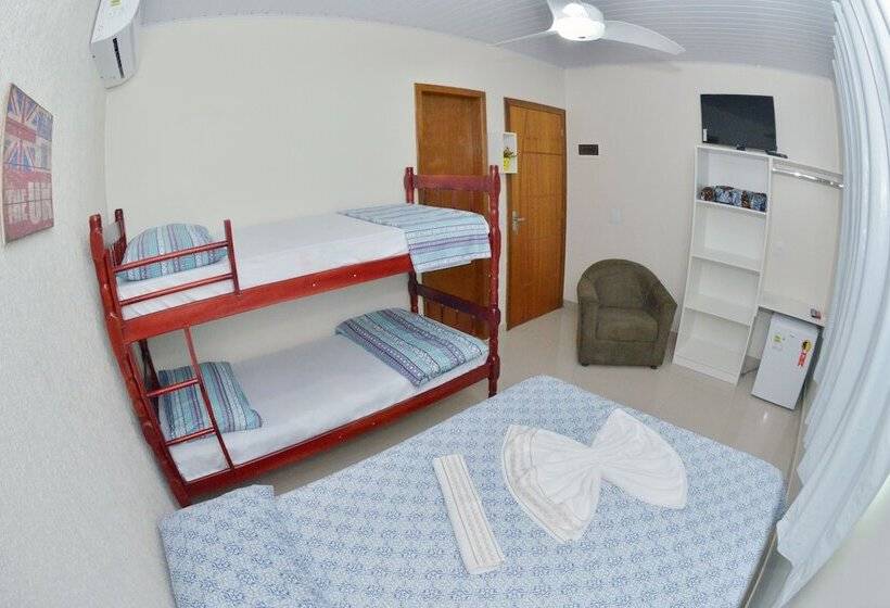 اتاق استاندارد چهار تخته, Pousada Joana Guest House