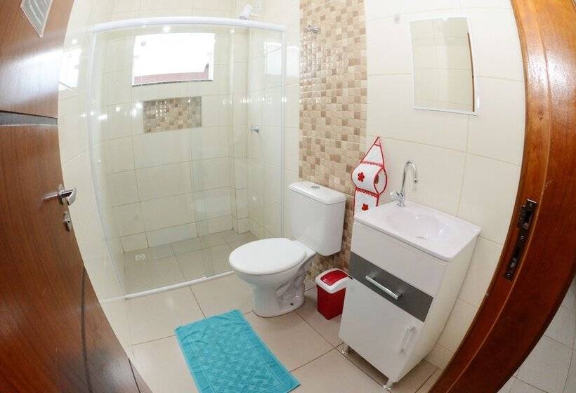 اتاق استاندارد چهار تخته, Pousada Joana Guest House