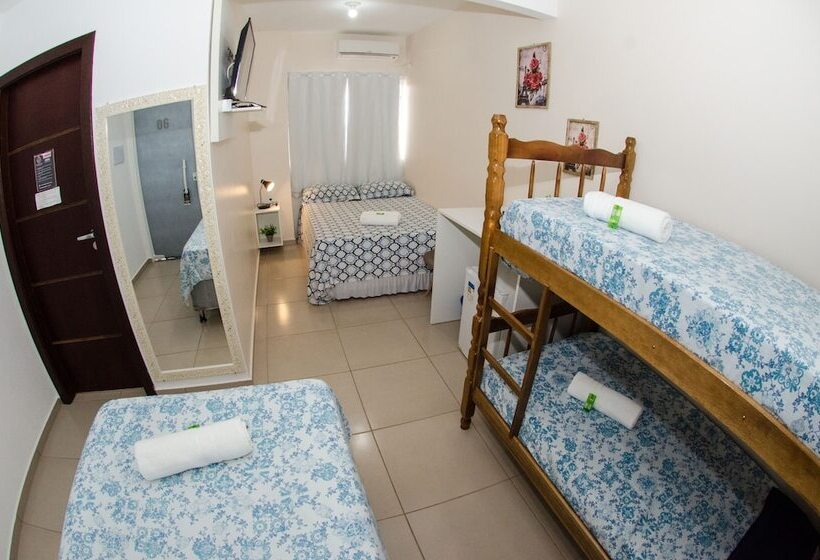 اتاق استاندارد چهار تخته, Pousada Joana Guest House