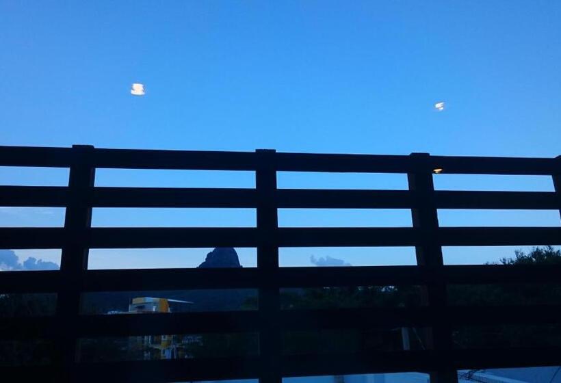 اتاق استاندارد با چشمانداز کوهستان, Umin Chu Inn