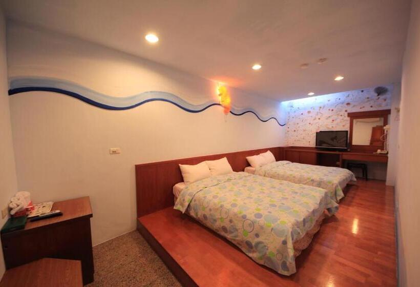 Economy Quadruple Room, Umin Chu Inn