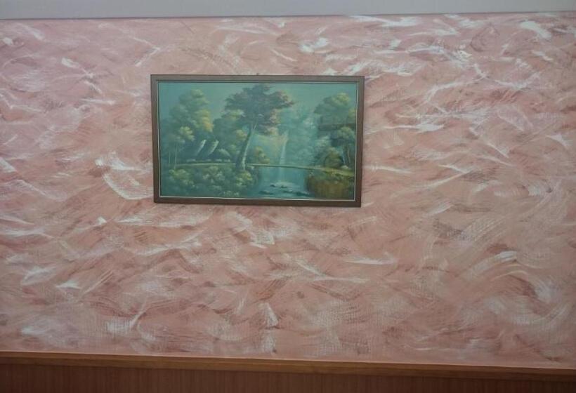 اتاق استاندارد, Umin Chu Inn