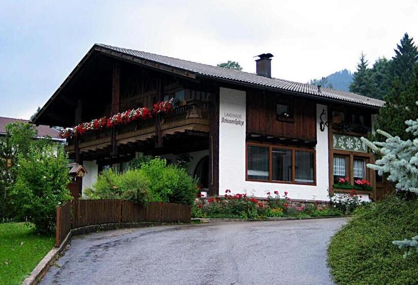 标准间带阳台, Landhaus Krinnenspitze