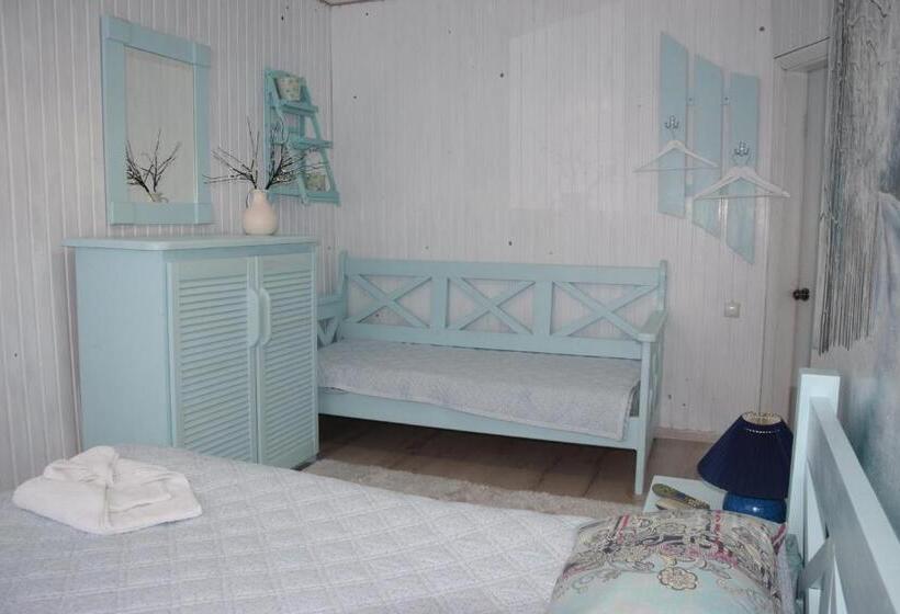 Camera Tripla Standard, Kvitkovyi Rai