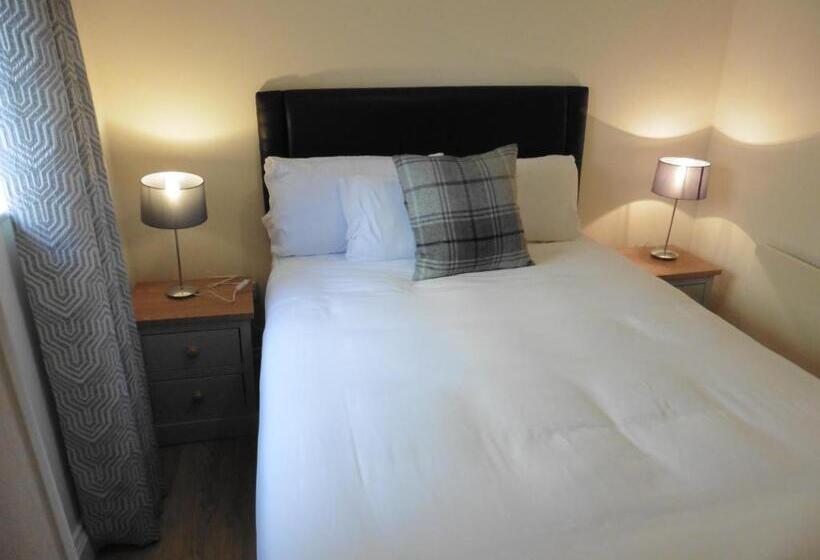 آپارتمان لوکس 1 خوابه, St Bridget S Apartments