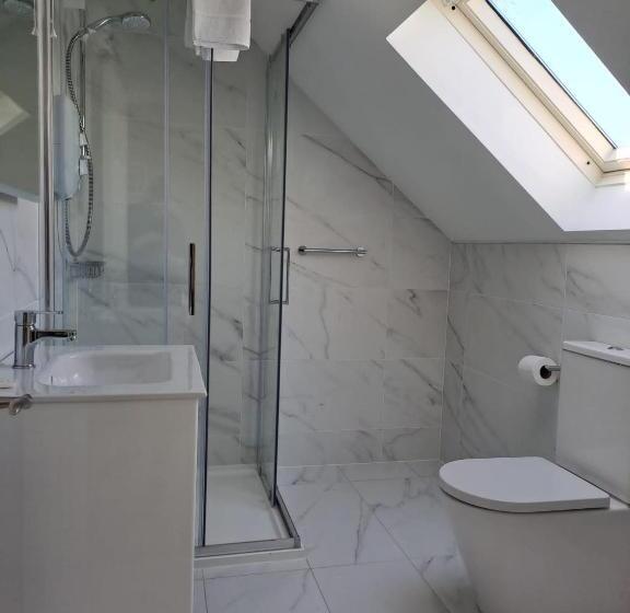 آپارتمان 1 خوابه, St Bridget S Apartments