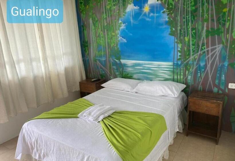 标准间, Hostal Gualingo