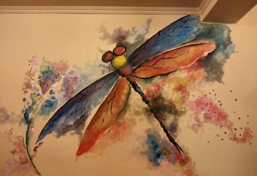 발코니 디럭스 룸, Kupu Kupu Garden Guest House & Cafe