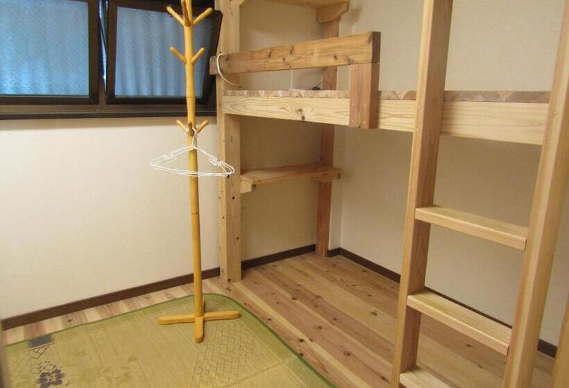 Номер Стандарт Трехместный, Marugame Guest House Wellkame