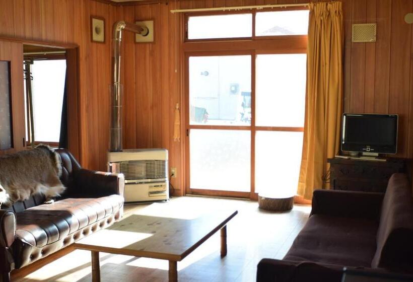 חדר משפחתי, Tabibitoyado Shoei   Hostel