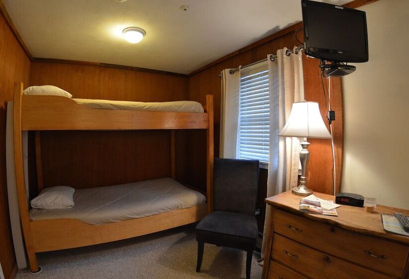 غرفة قياسية, Hyde Away Inn