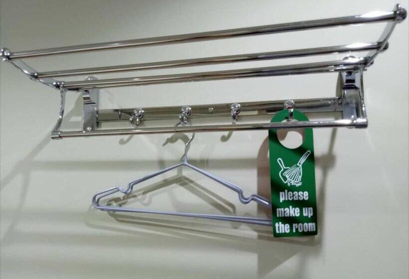 חדר סטנדרט עם מיטת קינג, Royale