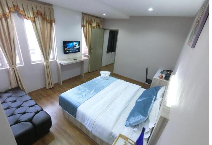 סוויטת סופריור, Royale