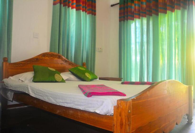 スタンダードルーム, Hideaway Homestay Habarana