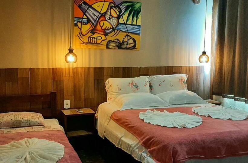 带阳台的三人标准间, Pousada Villa Verde