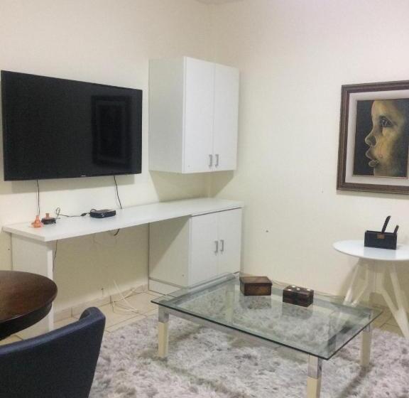 דירת חדר, Apart Victoria