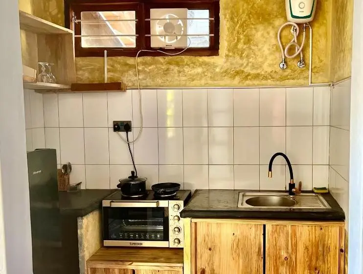 Standard-huone Puutarhanäkymä, Barabara House