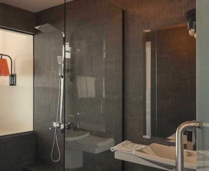 豪华海景房带阳台, Naomi Beach Resort Adults Only