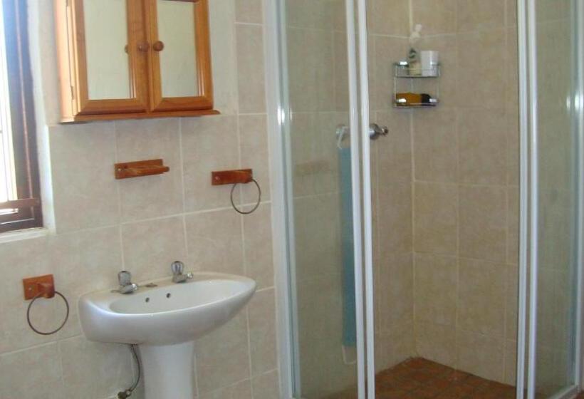 スタンダードトリプルルーム, Natures Rest Lapa