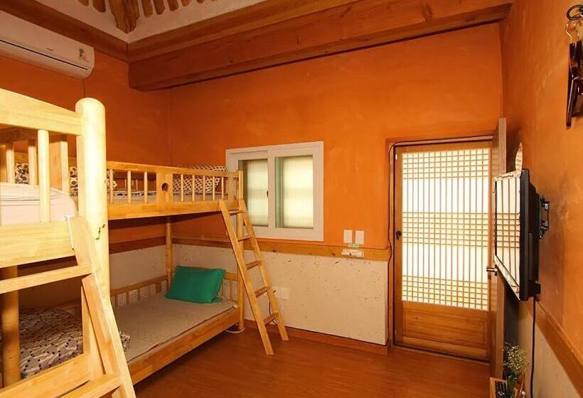 Familienzimmer, Dorandoran Guesthouse