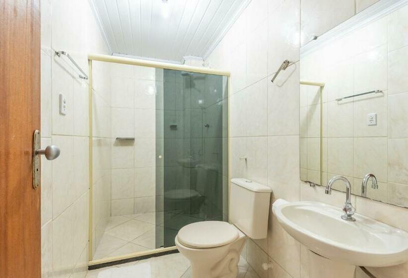 Четырехместный Номер Стандарт, Hospedagem Cantinho Da Vitoria