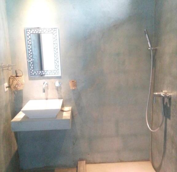 اتاق استاندارد با تخت بزرگ برای معلولان, Le Pandanus