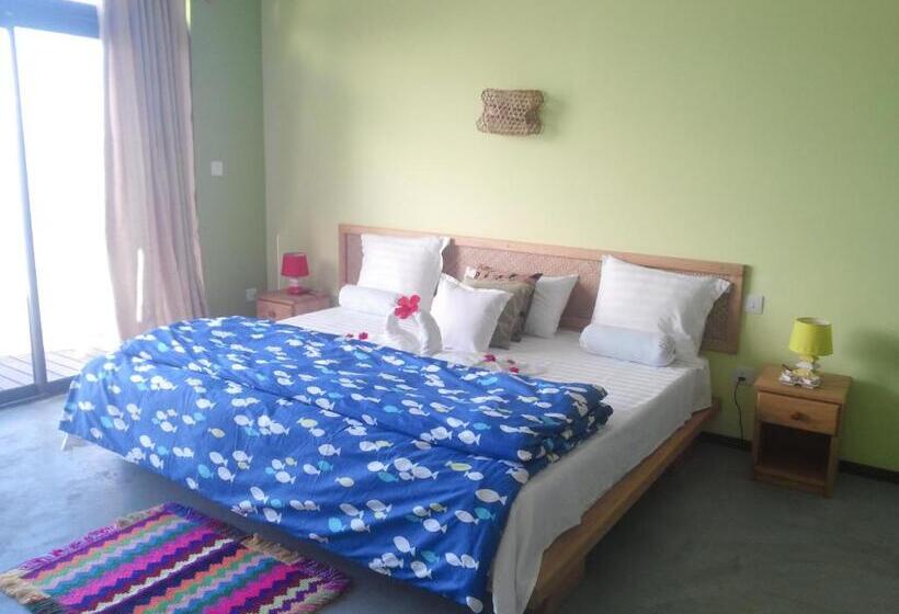 اتاق استاندارد با تخت بزرگ, Le Pandanus