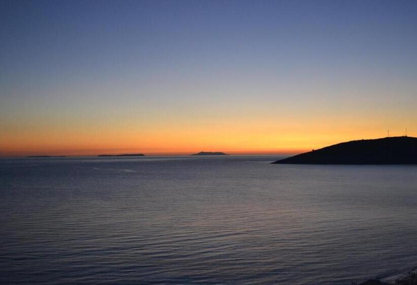 Triple Room Sea View, Villa Panorma