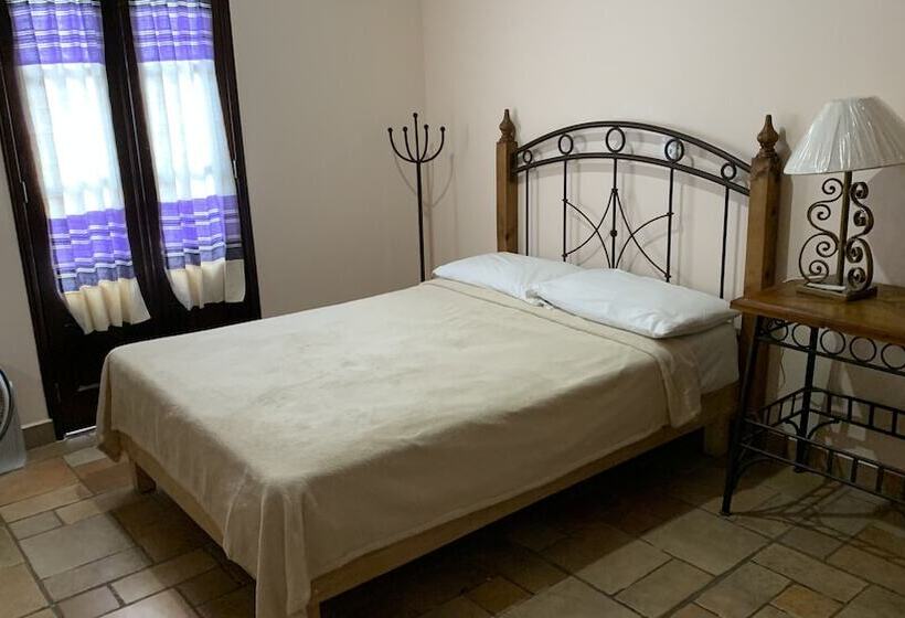 غرفة قياسية, Posada Regional