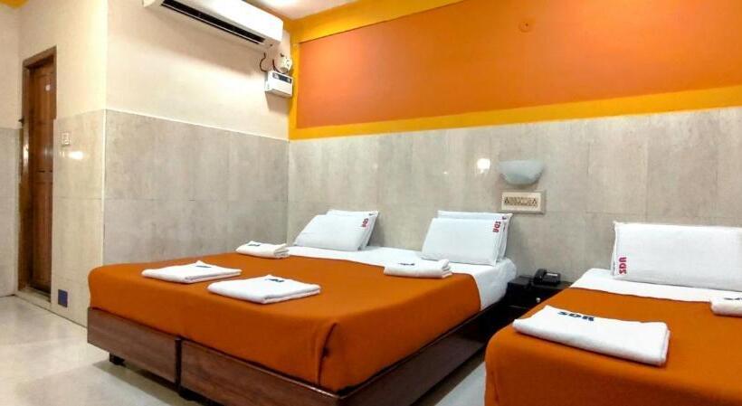 豪华三人间, Sarovara Deluxe Rooms