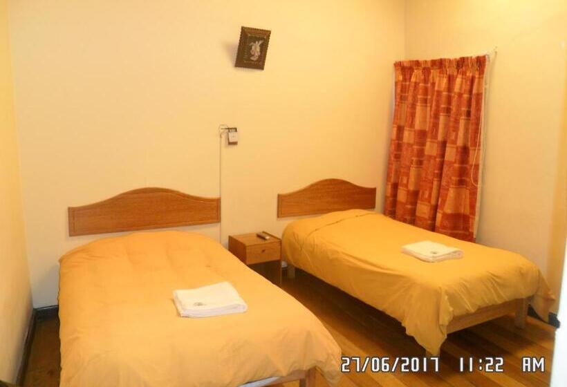 اتاق استاندارد, Chaquill Chak'a