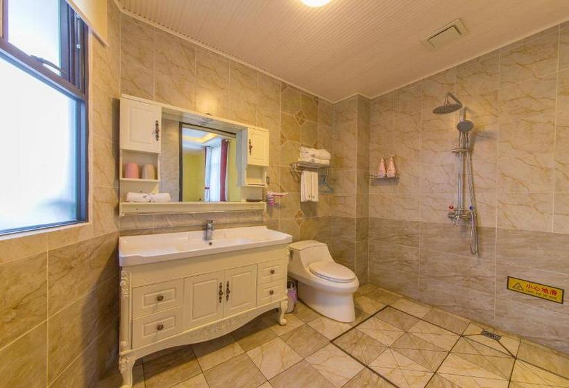 Номер Стандарт 2 Двуспальные Кровати, Mengyuanju Boutique Inn