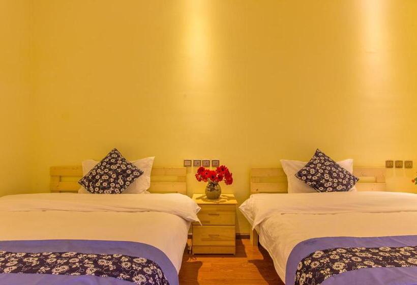 Номер Стандарт 2 Двуспальные Кровати, Mengyuanju Boutique Inn