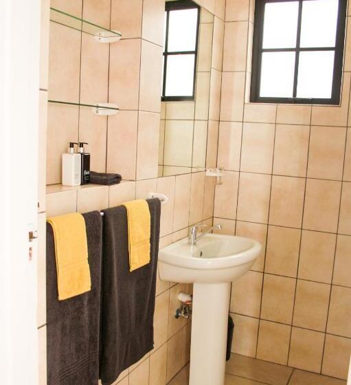 اتاق استاندارد, Hermanus Champagne Accommodation