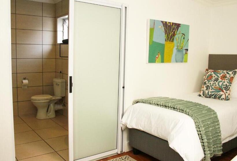 اتاق اکونومی, Hermanus Champagne Accommodation